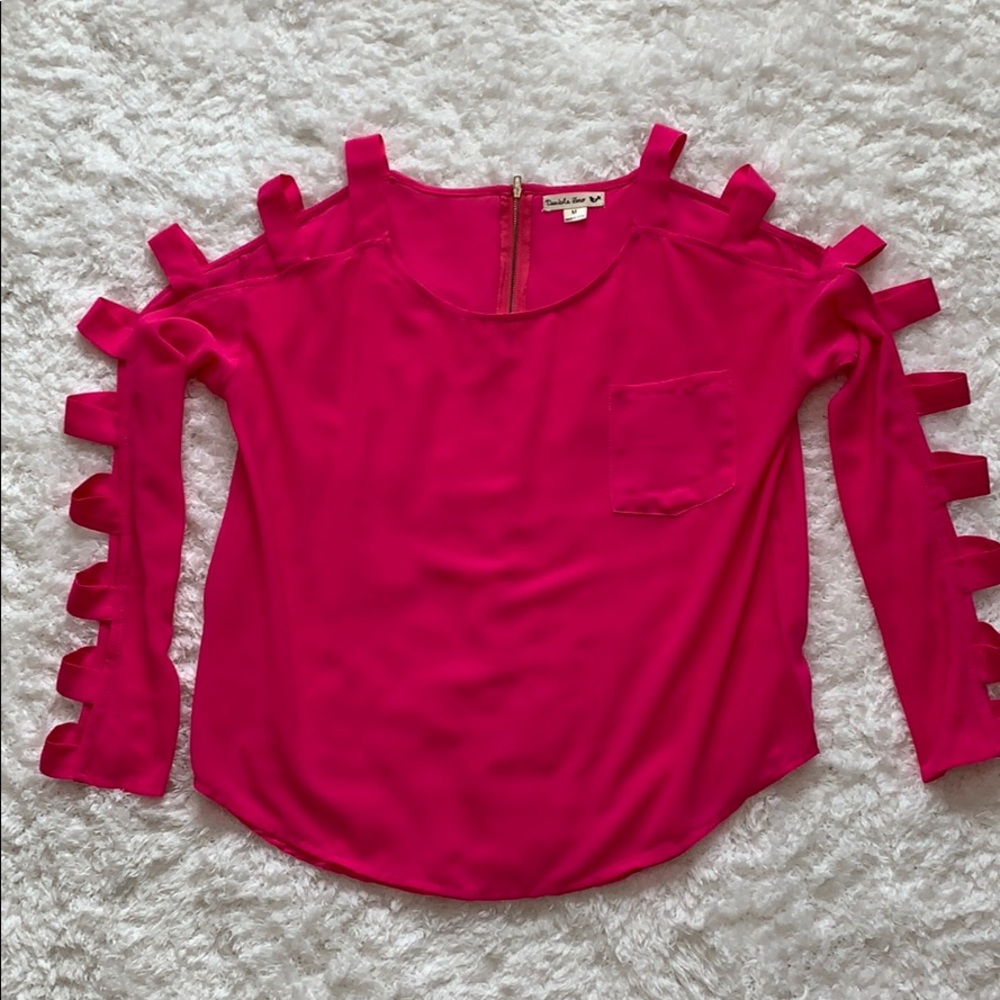 NWOT, pink, long sleeve, woman’s top size M